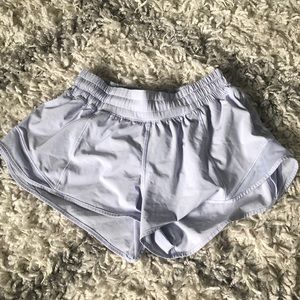 Lululemon Hotty Hot Short 2.5”